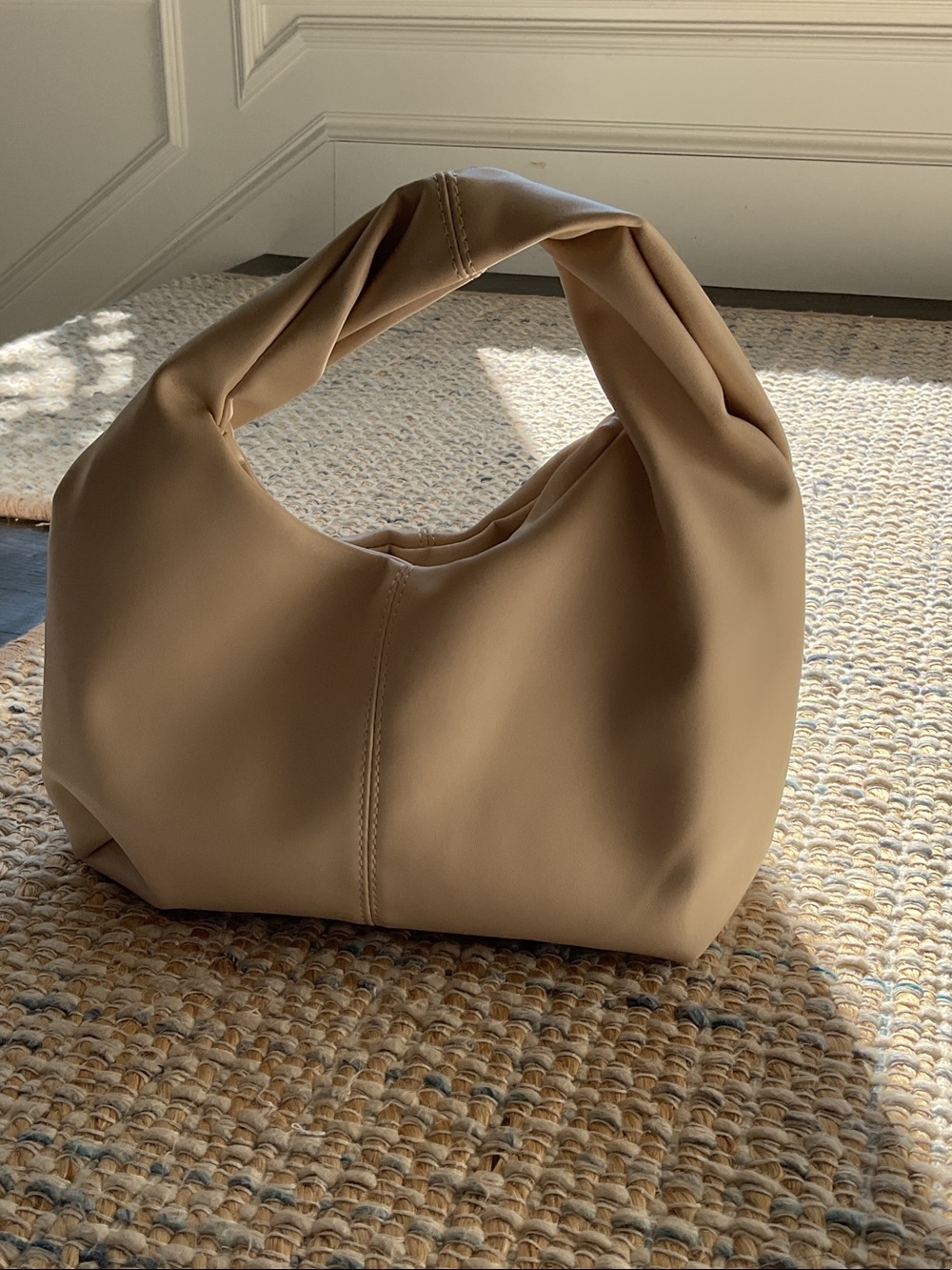 Amazon Beige Knot-Top Shoulder Hobo Bag - Picture 2 of 4